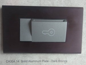 Solid Aluminium - Dark Bronze